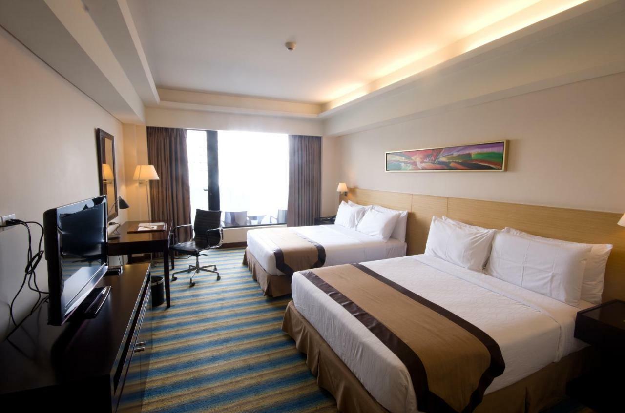 Luxent Hotel Quezon City Exteriér fotografie